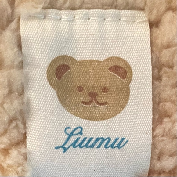 Plush Attached Mittens - Picture 4 of 4